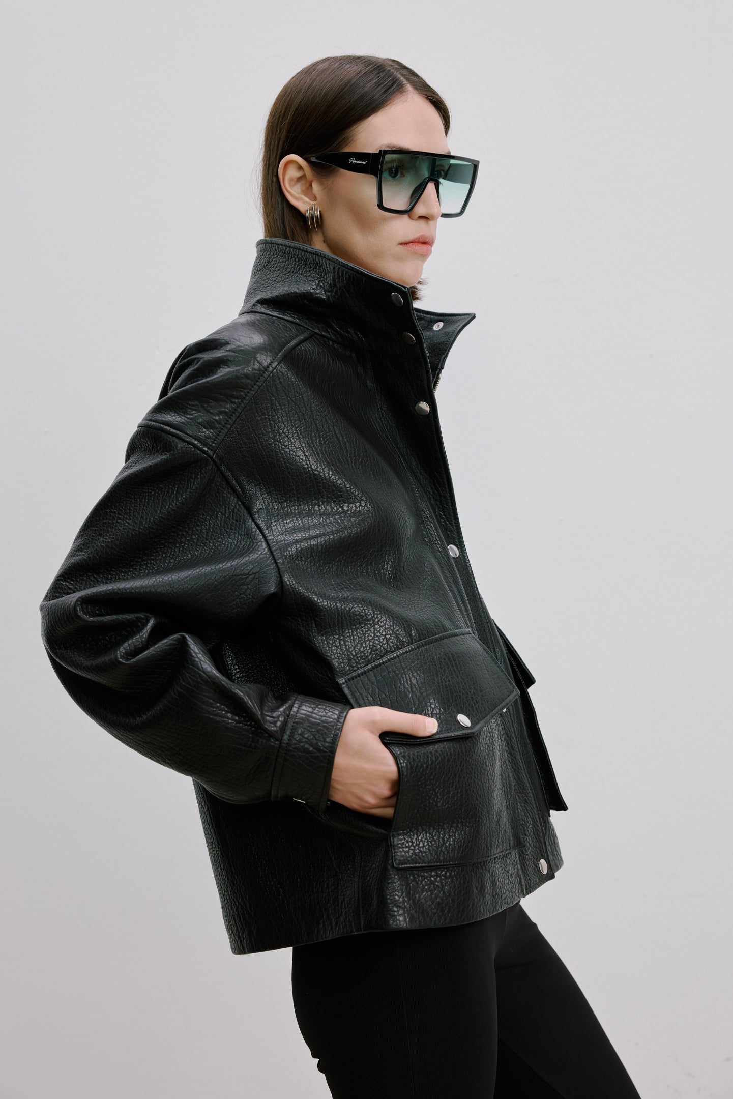 OVERSIZED LEATHER JACKET